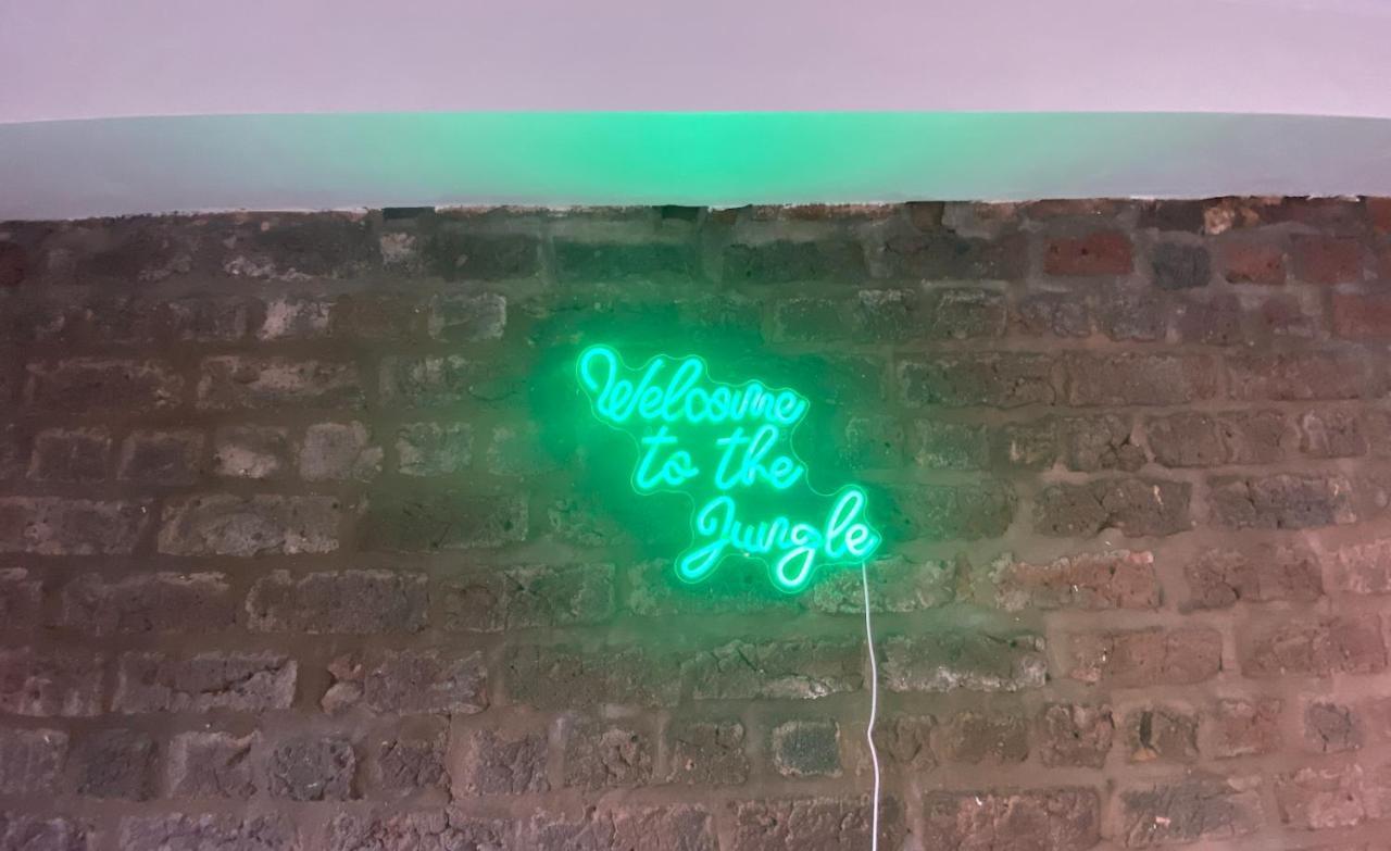 Button Street By Ustay Aparthotels リヴァプール エクステリア 写真